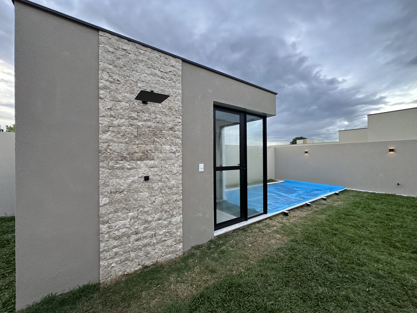 Ducha e piscina